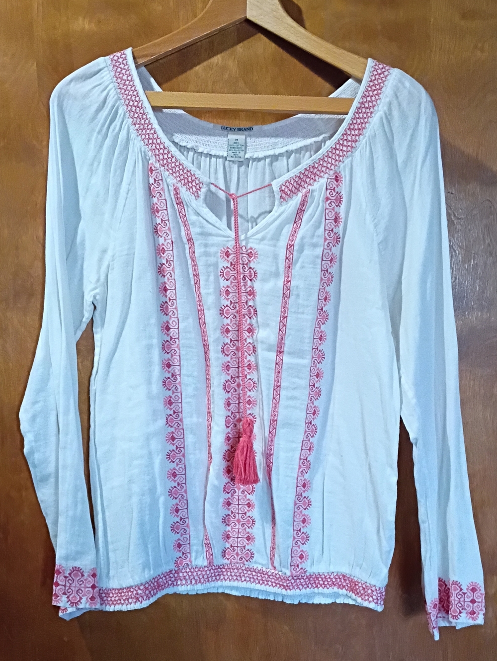 M Lucky Brand White Tunic with Red  Embroidery Boho Cool Casual Classy Beach